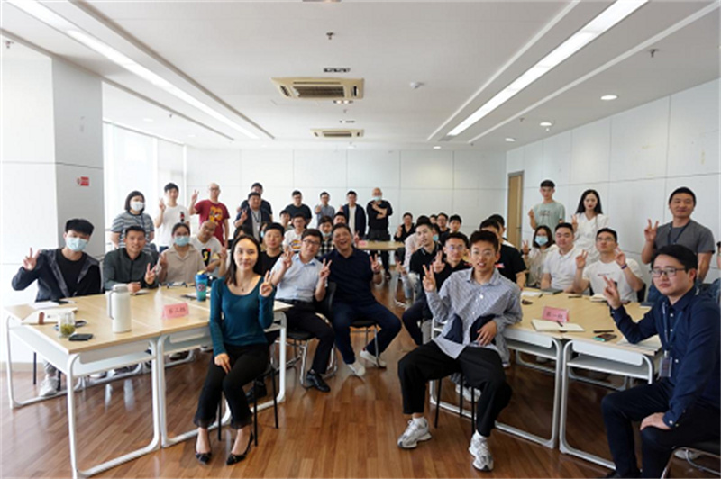 新人蜕变 扬帆起航
