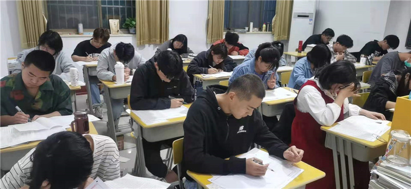 学生日常 (22)