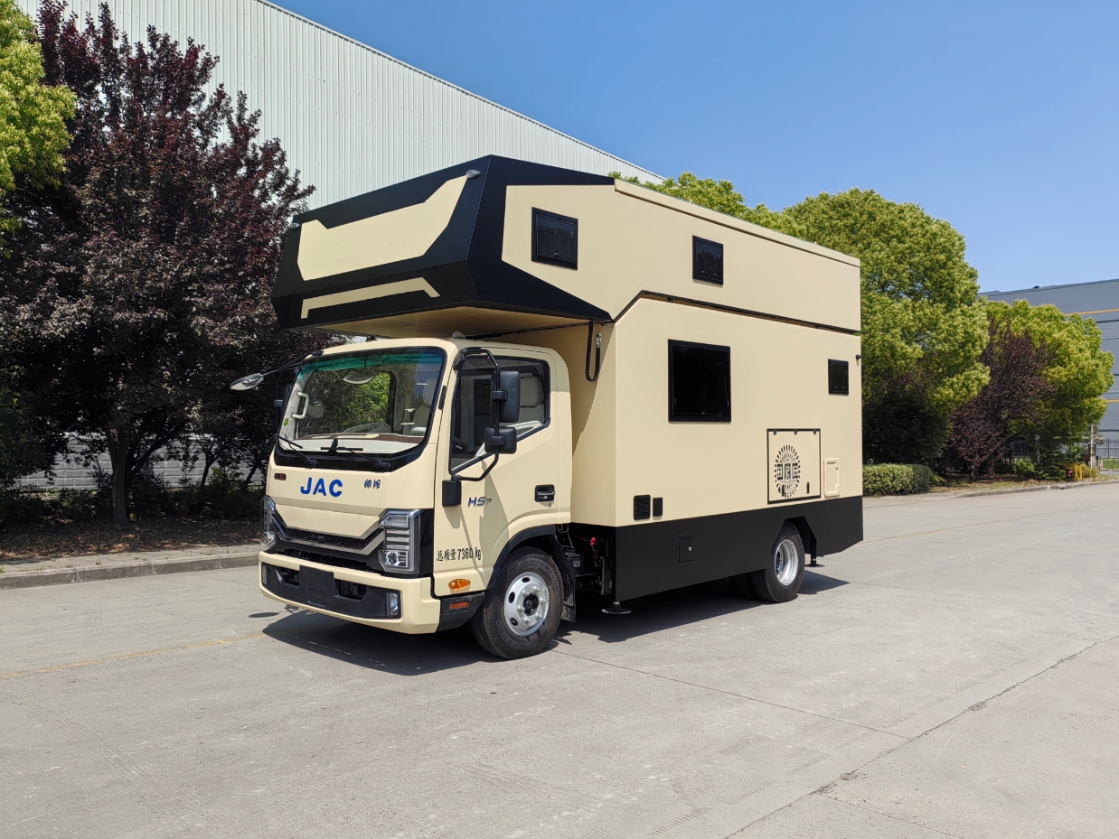 一车在手，家旅两全&mdash;&mdash;房车让远方触手可及